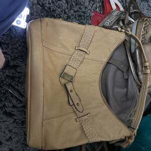 BOC Faux Vegan Tooled Leather Bag Purse Beige Born Concept Vintage Look